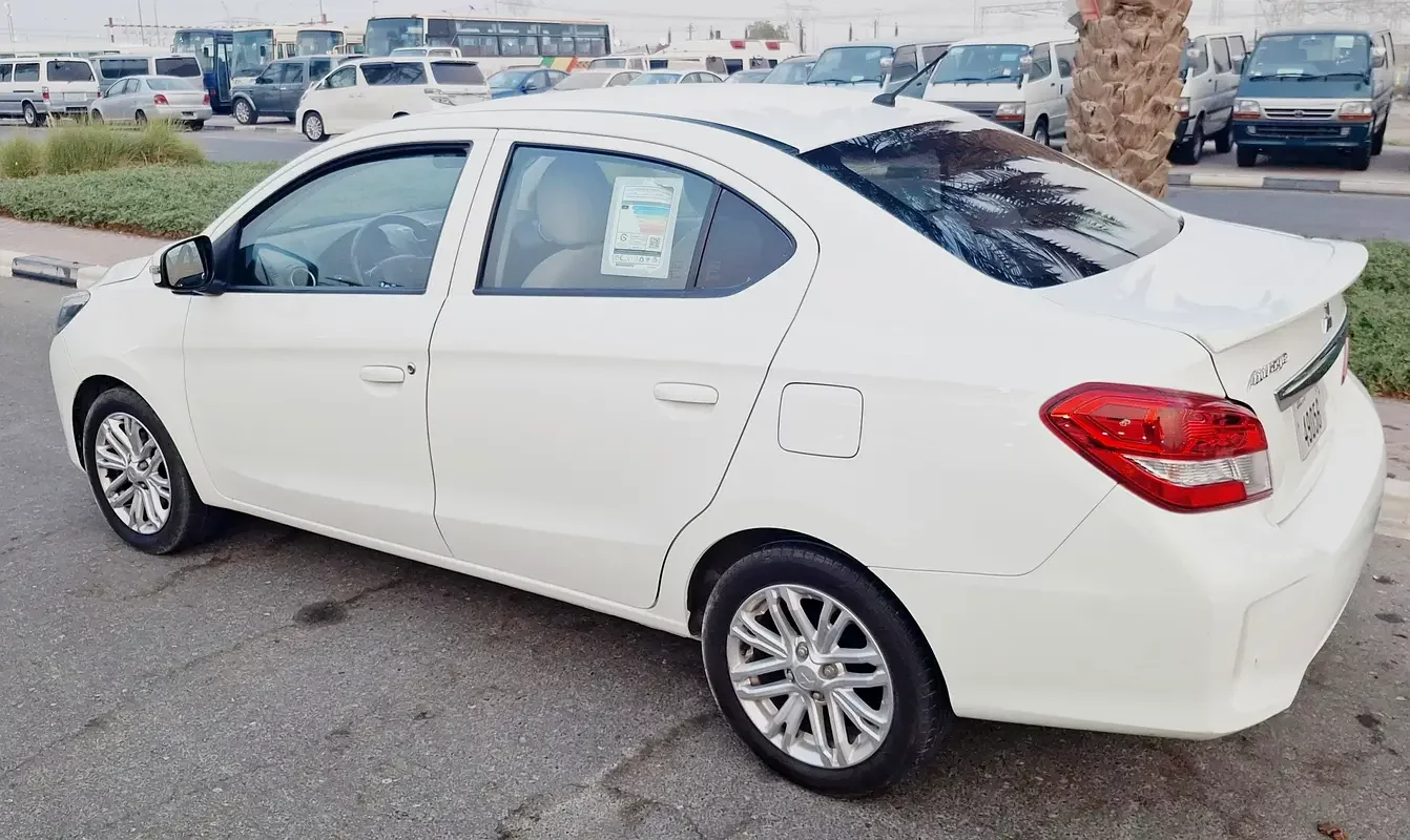Mitsubishi Attrage
