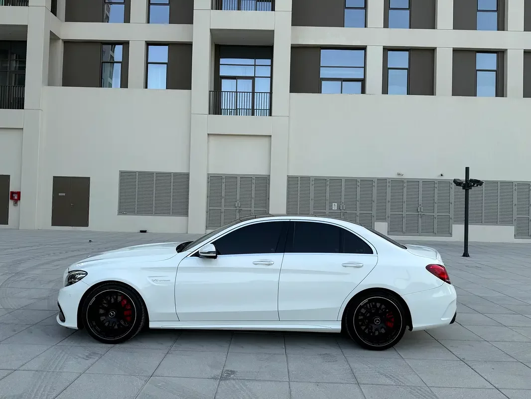 Mercedes-Benz C-Class