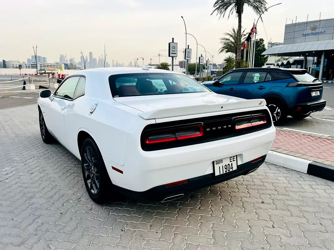 Dodge Challenger