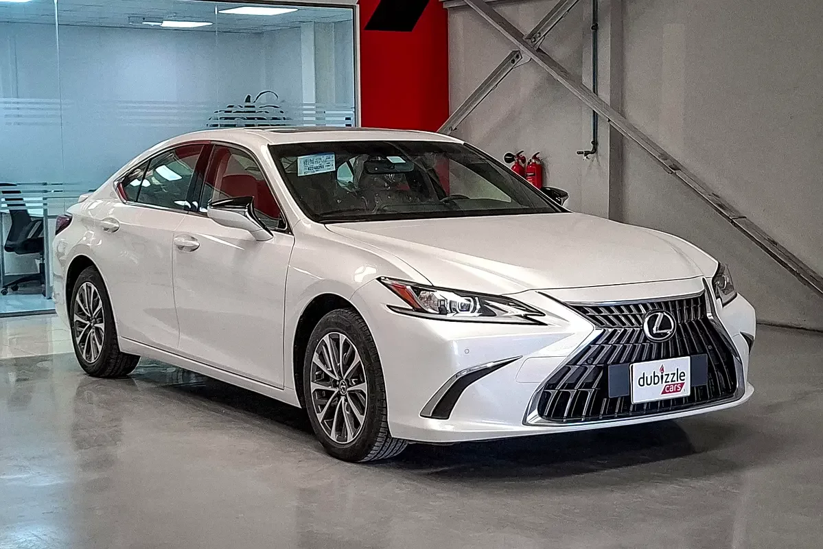 Lexus ES-Series, 2024 — купить с доставкой из ОАЭ