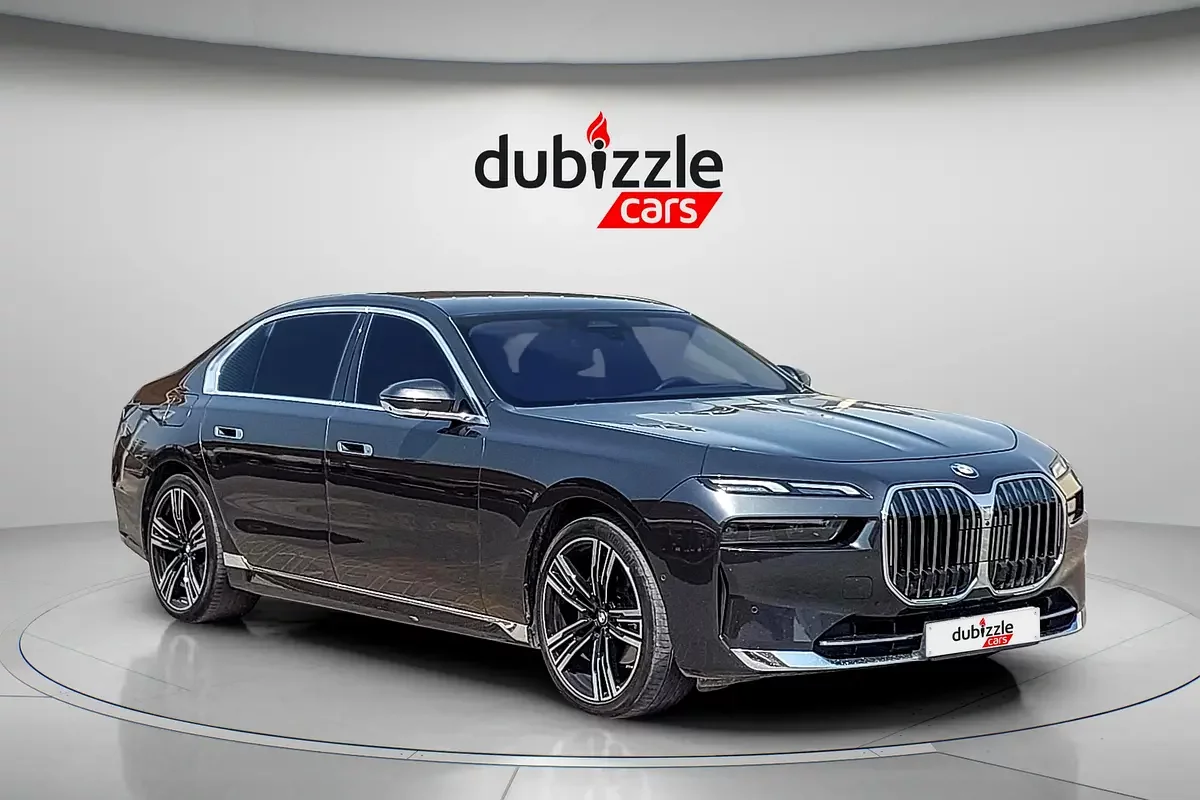 BMW 7-Series, 2024 — купить с доставкой из ОАЭ