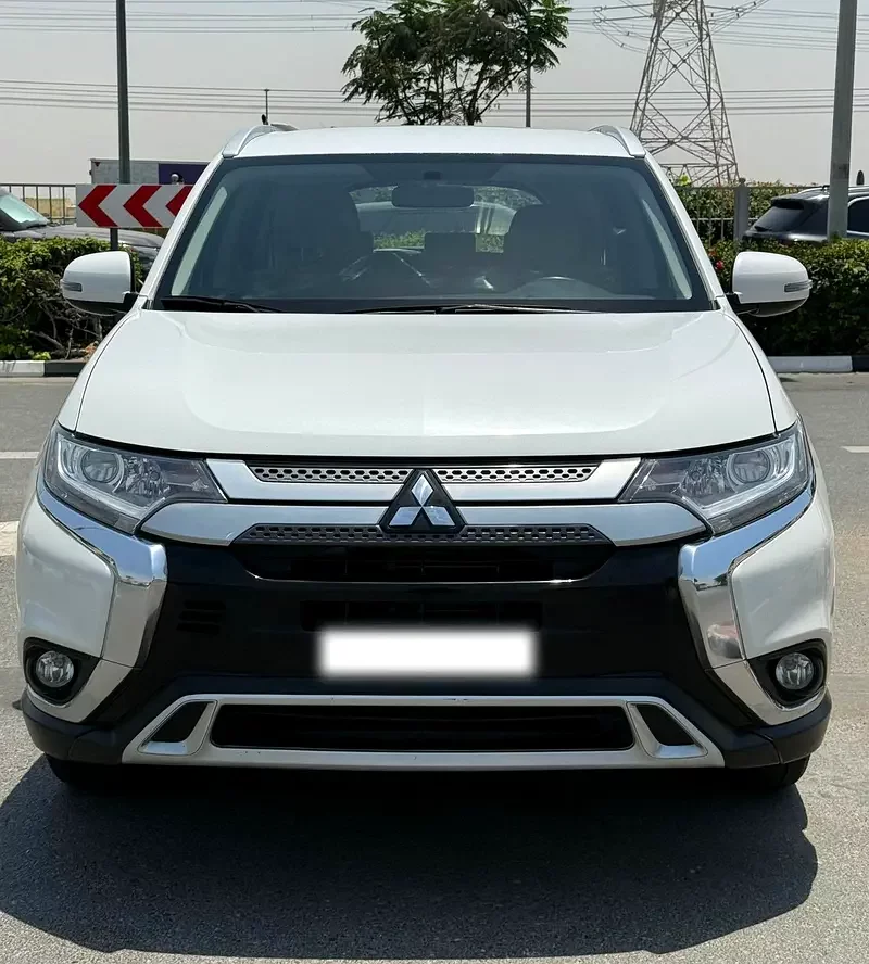 Mitsubishi Outlander, 2022 — купить с доставкой из ОАЭ