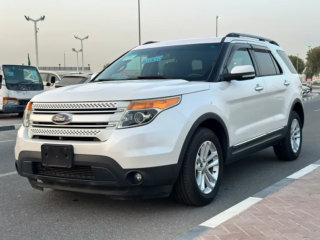 Ford Explorer, 2015 — купить с доставкой из ОАЭ