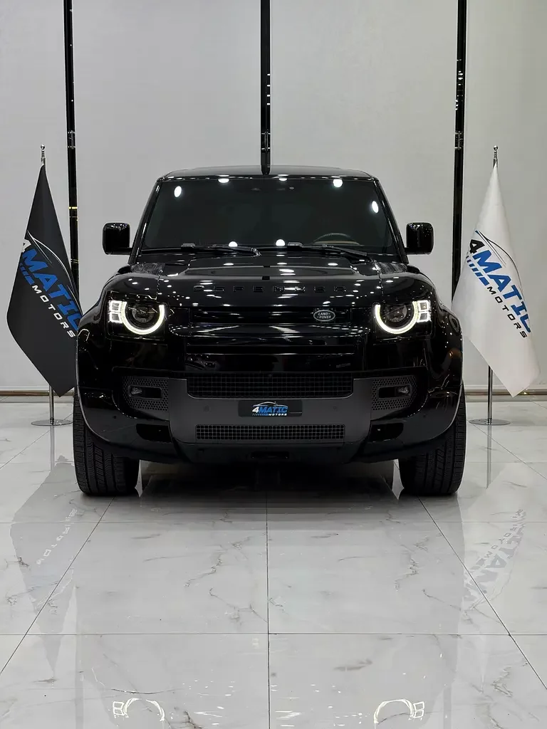 Land Rover Defender, 2025 — купить с доставкой из ОАЭ