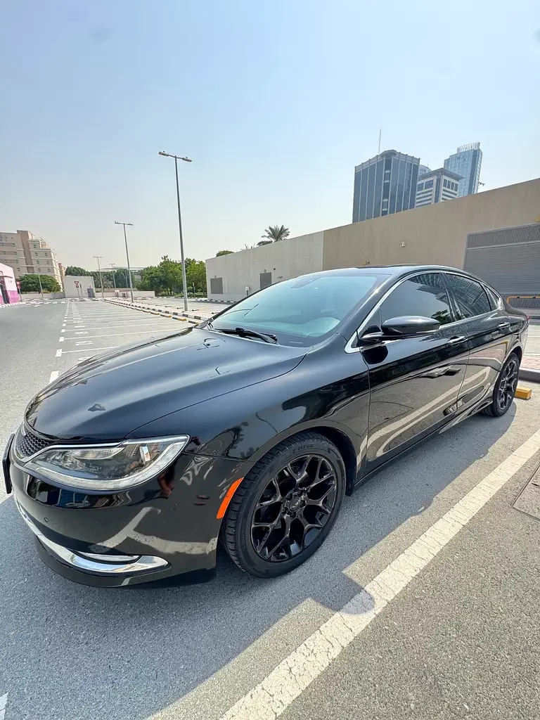 Chrysler 200