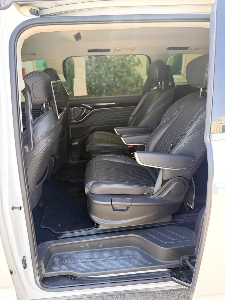Maxus G90