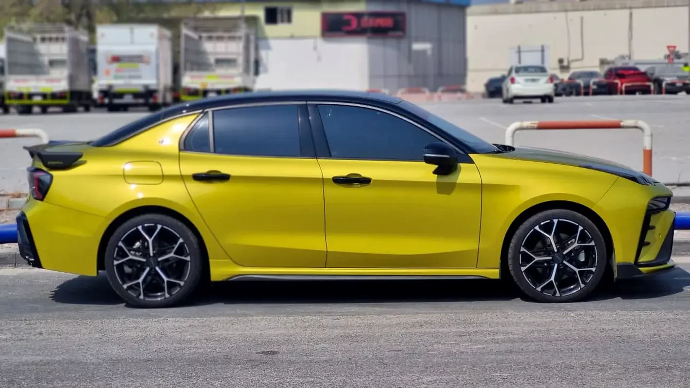 Lynk & Co 03+