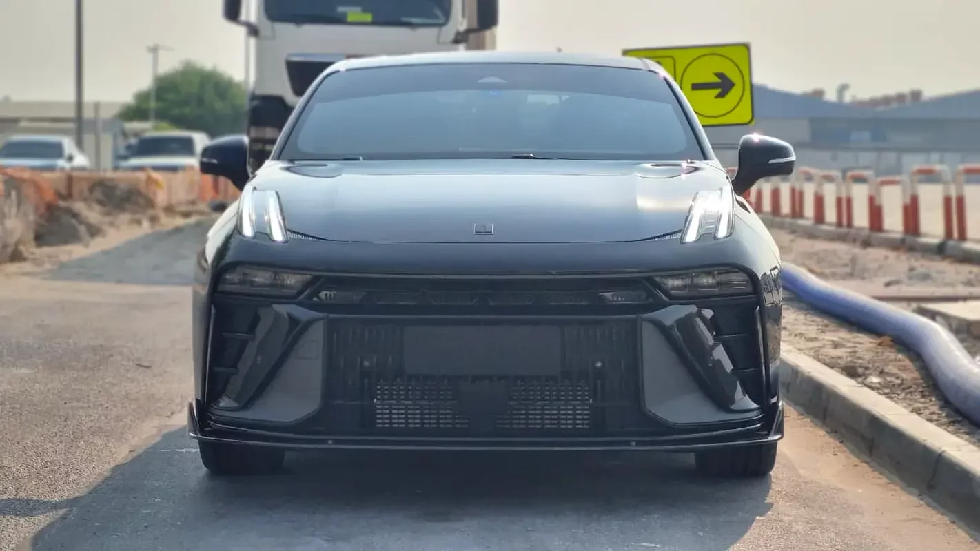 Lynk & Co 03+