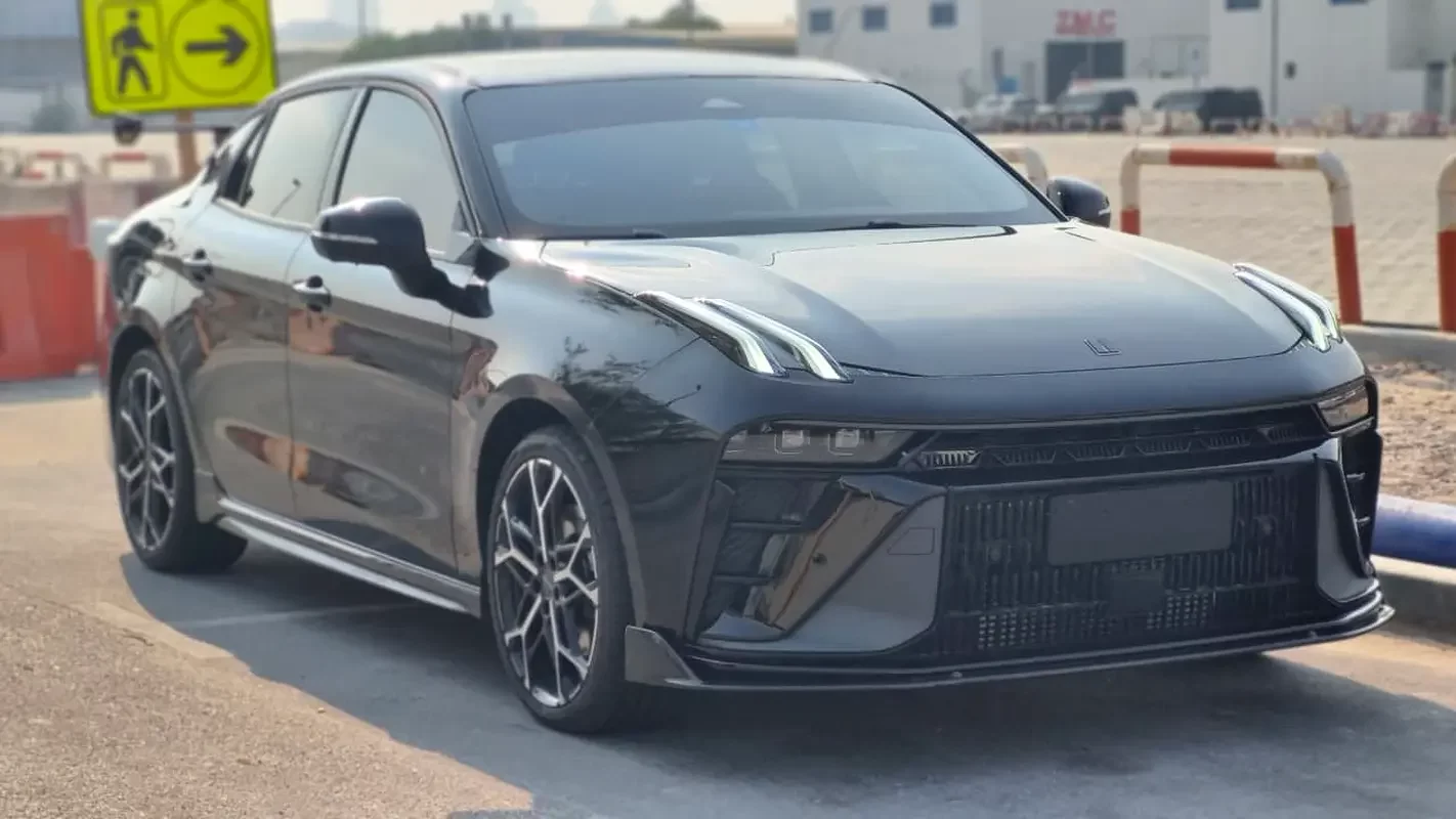 Lynk & Co 03+