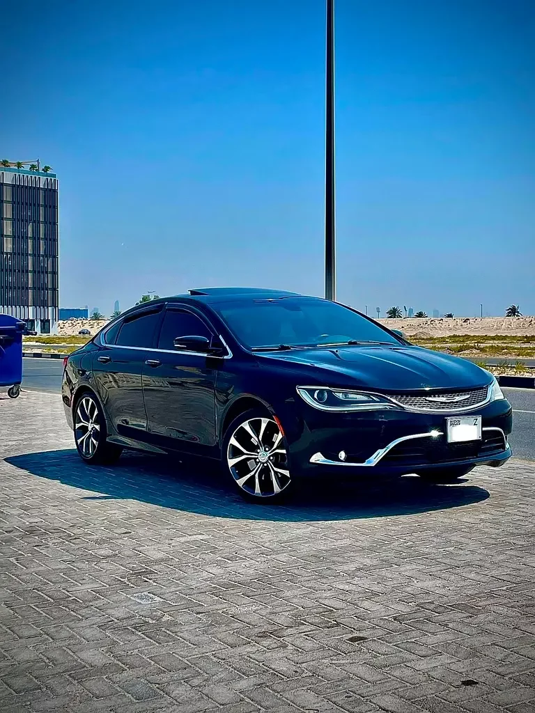 Chrysler 200/200C EV