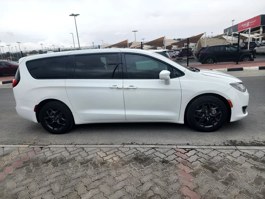 Chrysler Pacifica