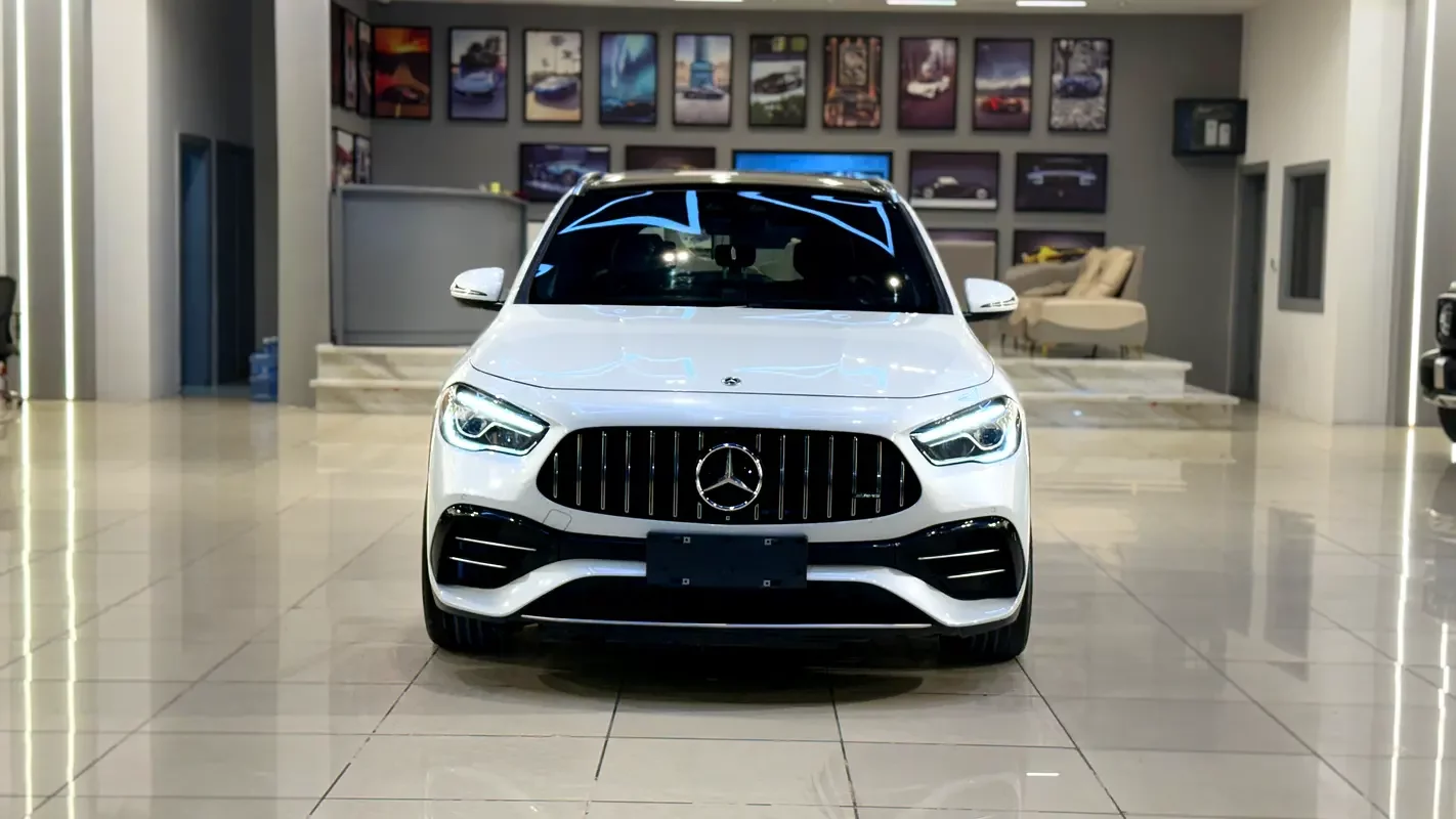 Mercedes-Benz GLA-Class
