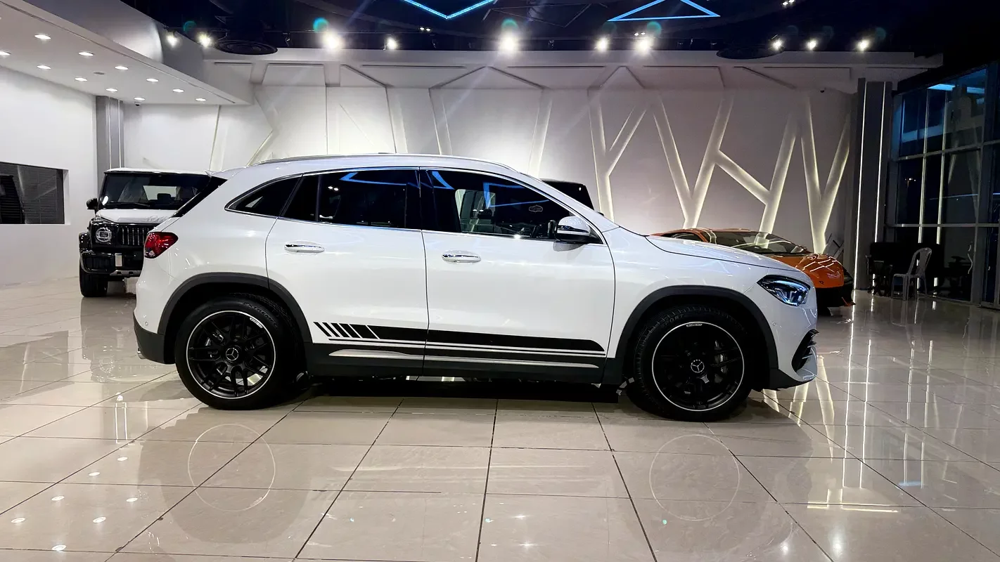 Mercedes-Benz GLA-Class