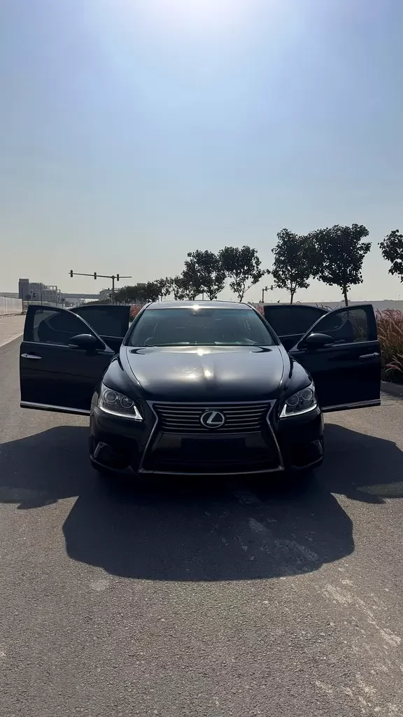 Lexus LS-Series