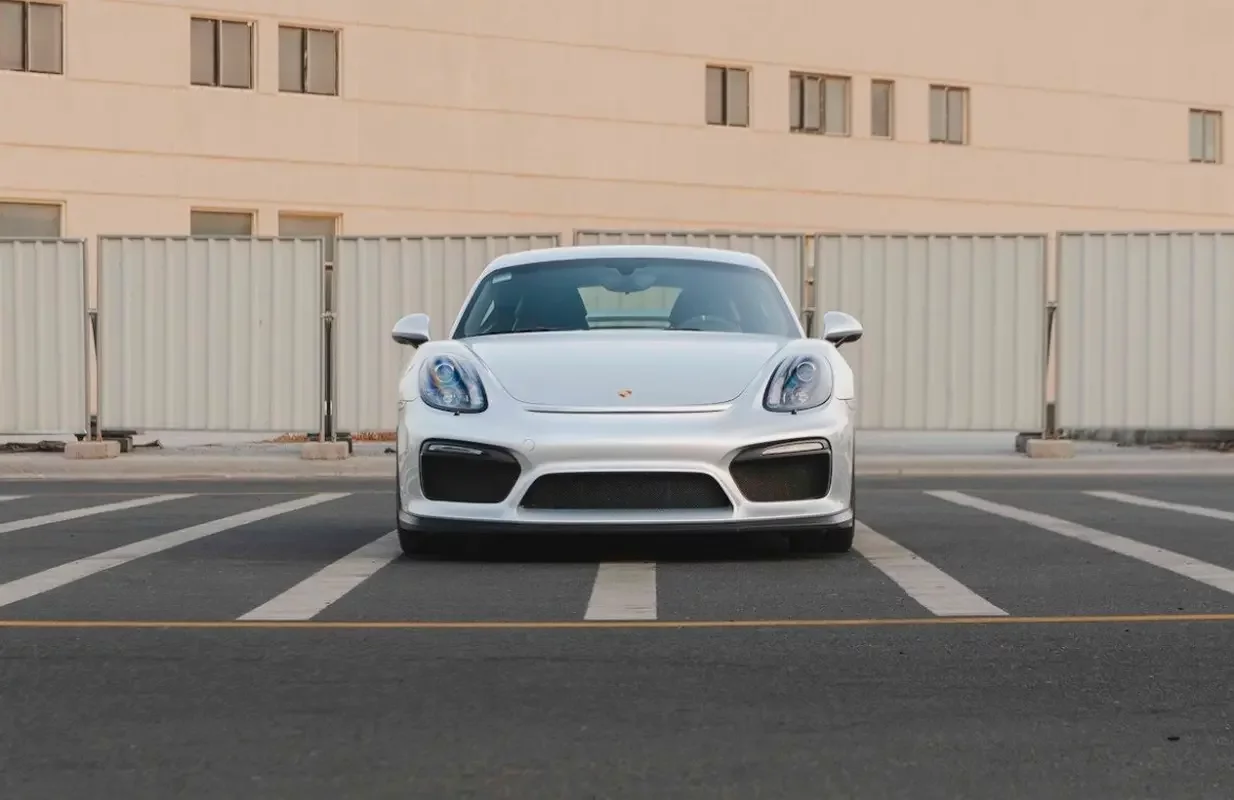 Porsche Cayman