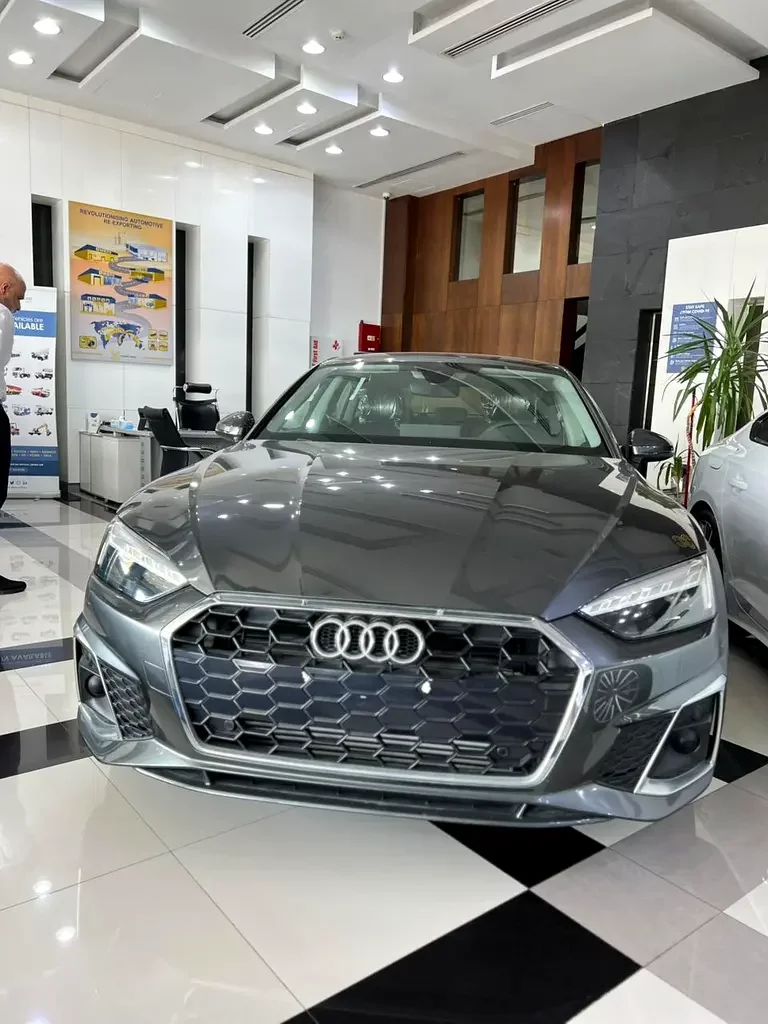Audi A5, 2023 — купить с доставкой из ОАЭ
