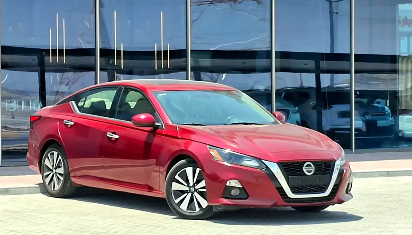 Nissan Altima, 2022 — купить с доставкой из ОАЭ