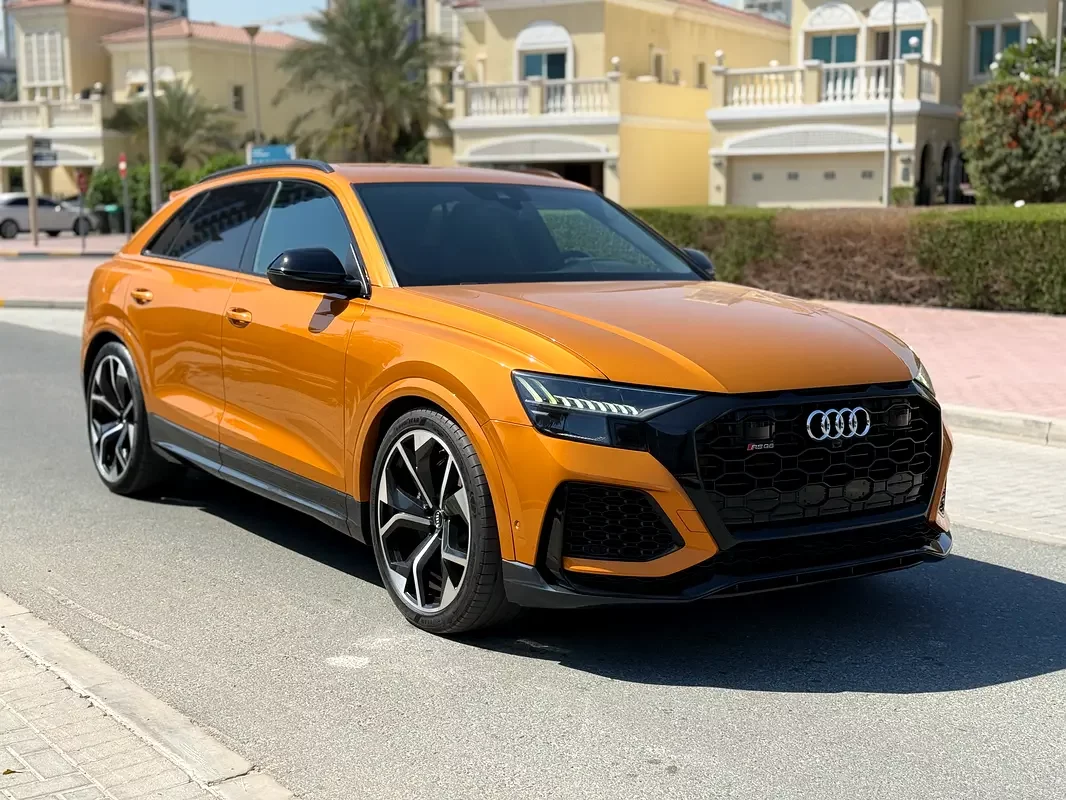 Audi RS Q8, 2020 — купить с доставкой из ОАЭ