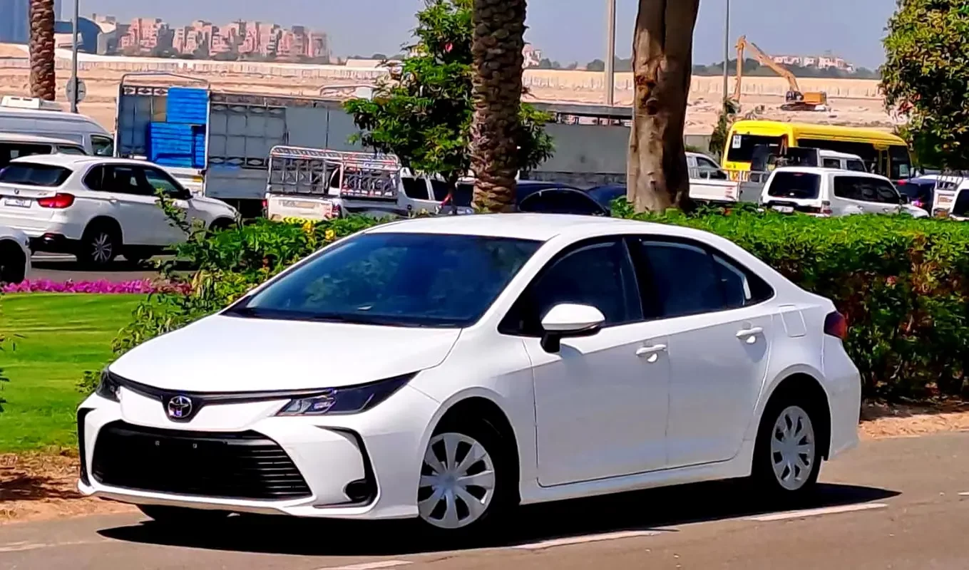 Toyota Corolla, 2022 — купить с доставкой из ОАЭ