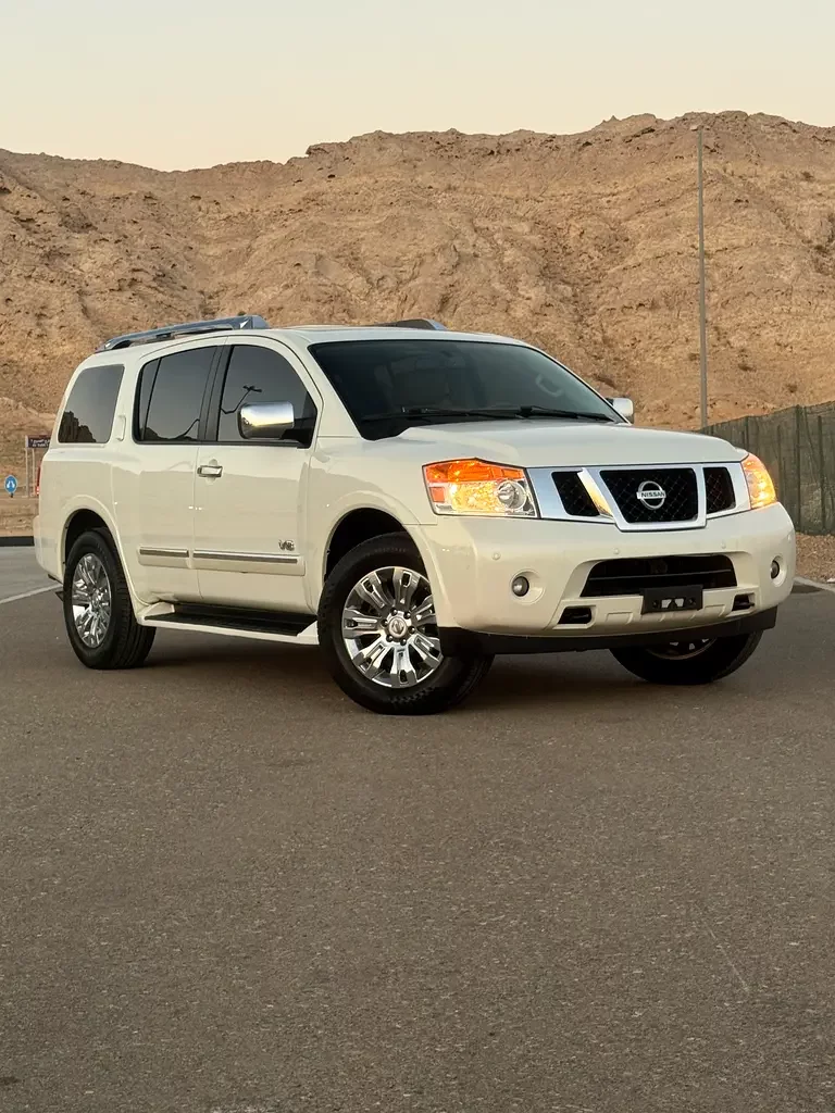 Nissan Armada, 2015 — купить с доставкой из ОАЭ