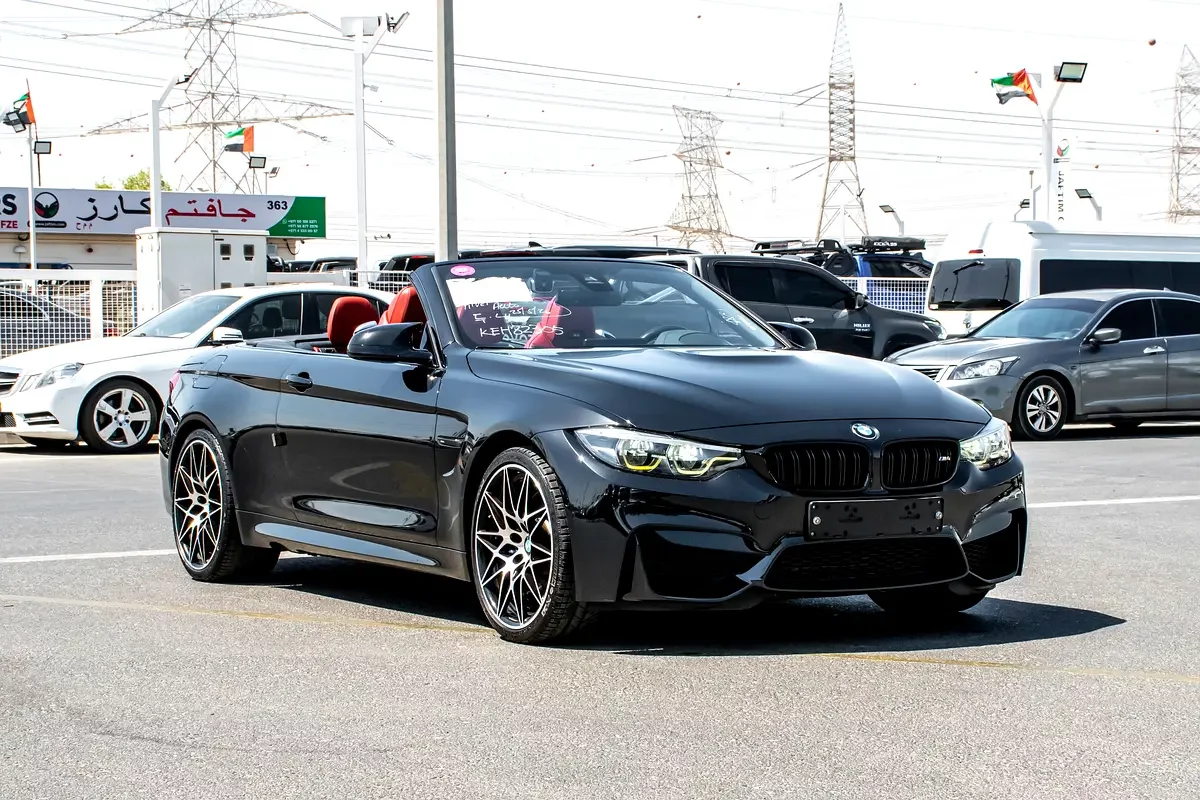 BMW M4, 2019 — купить с доставкой из ОАЭ
