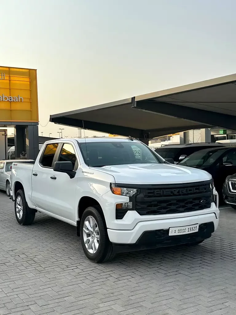 Chevrolet Silverado 1500, 2025 — купить с доставкой из ОАЭ