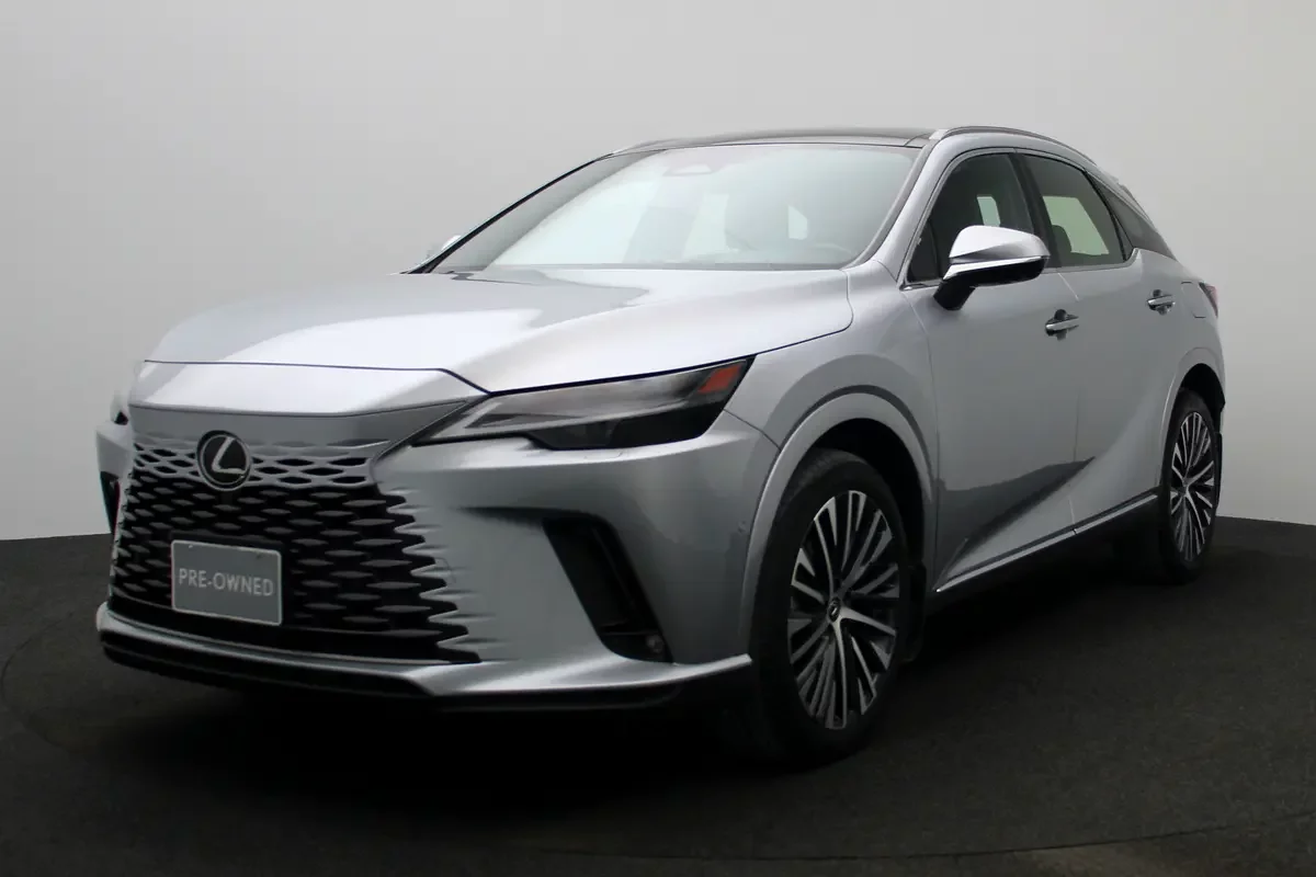 Lexus RX-Series, 2023 — купить с доставкой из ОАЭ