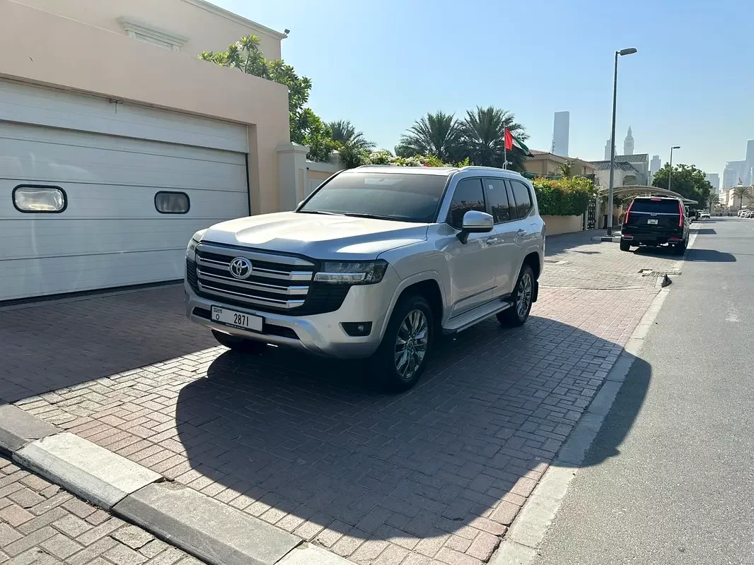 Toyota Land Cruiser, 2024 — купить с доставкой из ОАЭ