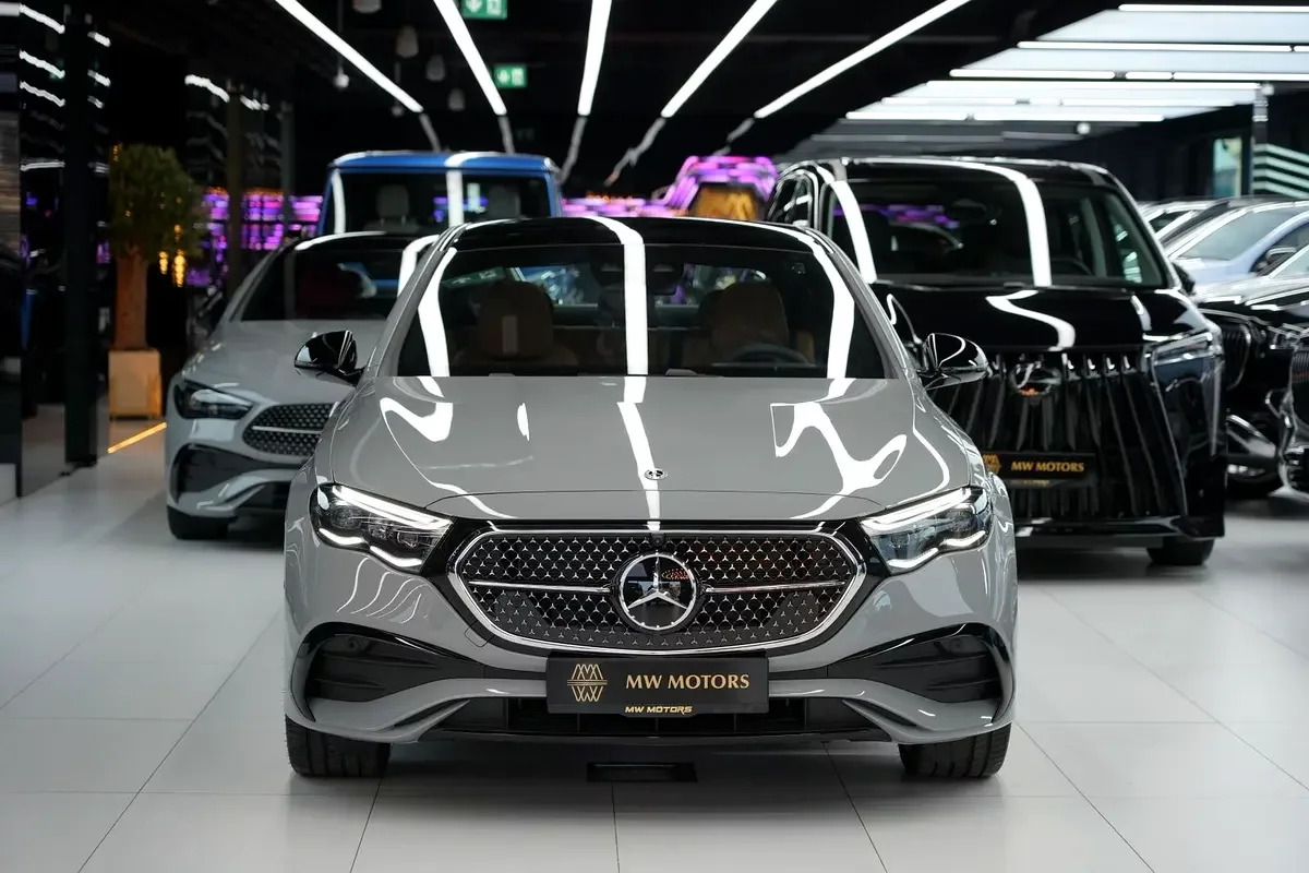 Mercedes-Benz E-Class, 2026 — купить с доставкой из ОАЭ