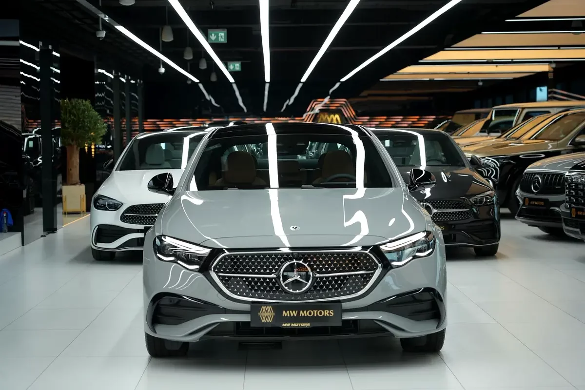 Mercedes-Benz E-Class, 2026 — купить с доставкой из ОАЭ