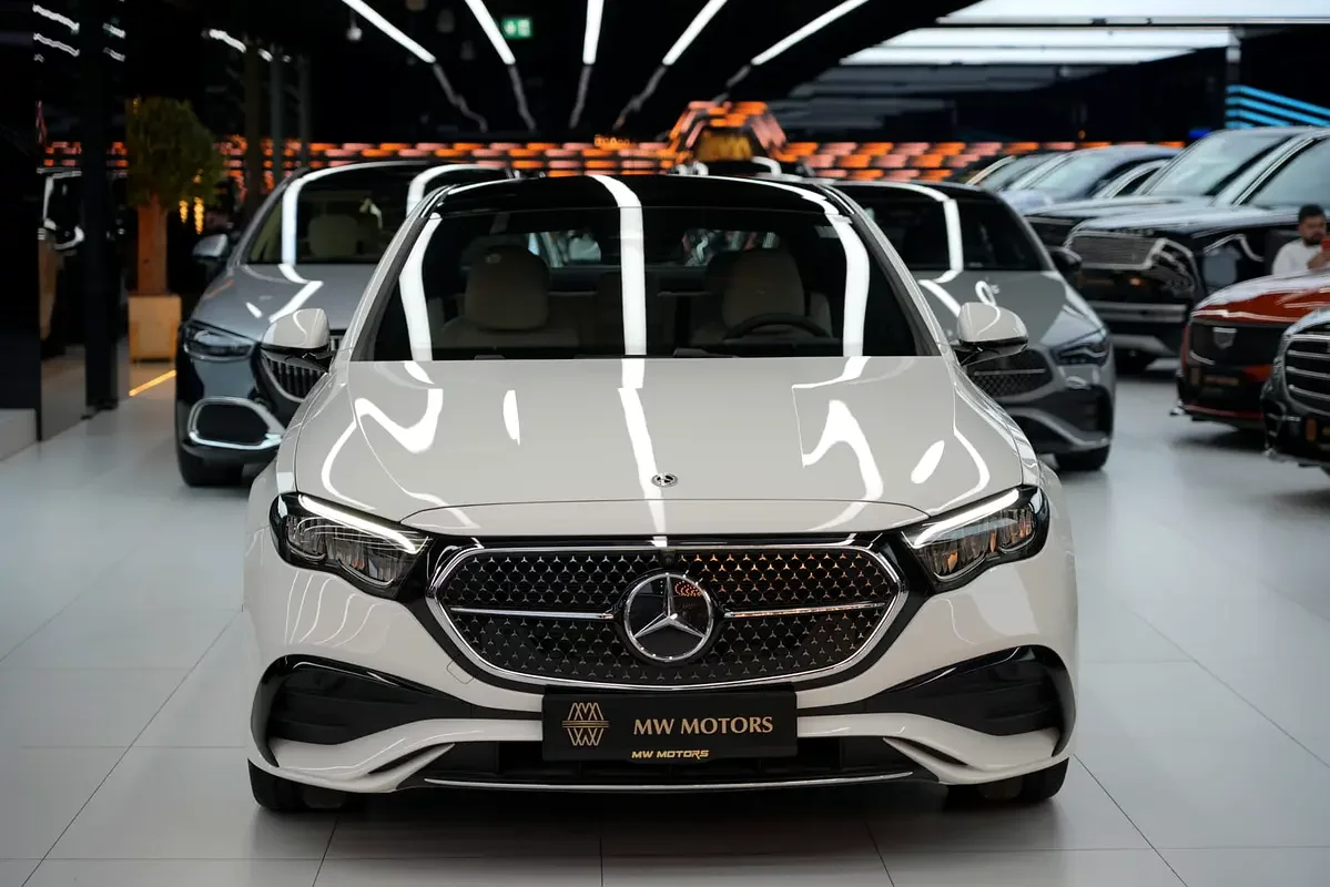 Mercedes-Benz E-Class, 2026 — купить с доставкой из ОАЭ