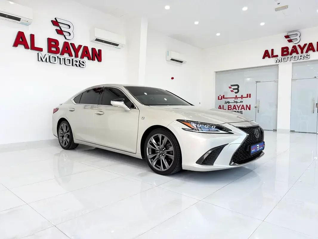 Lexus ES-Series, 2019 — купить с доставкой из ОАЭ