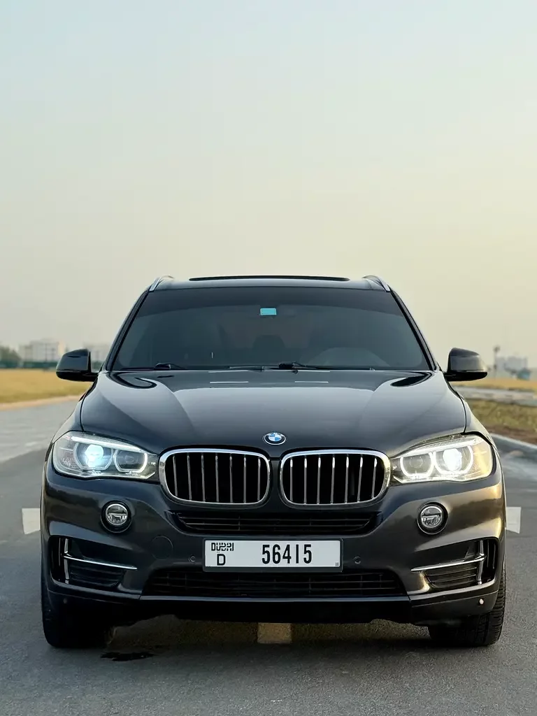 BMW X5, 2017 — купить с доставкой из ОАЭ