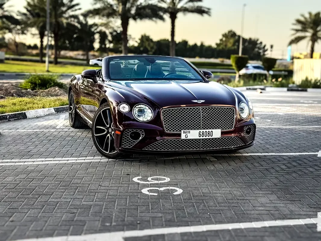 Bentley Continental, 2020 — купить с доставкой из ОАЭ
