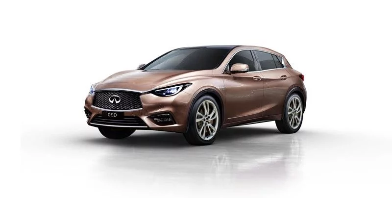 Infiniti Q-30